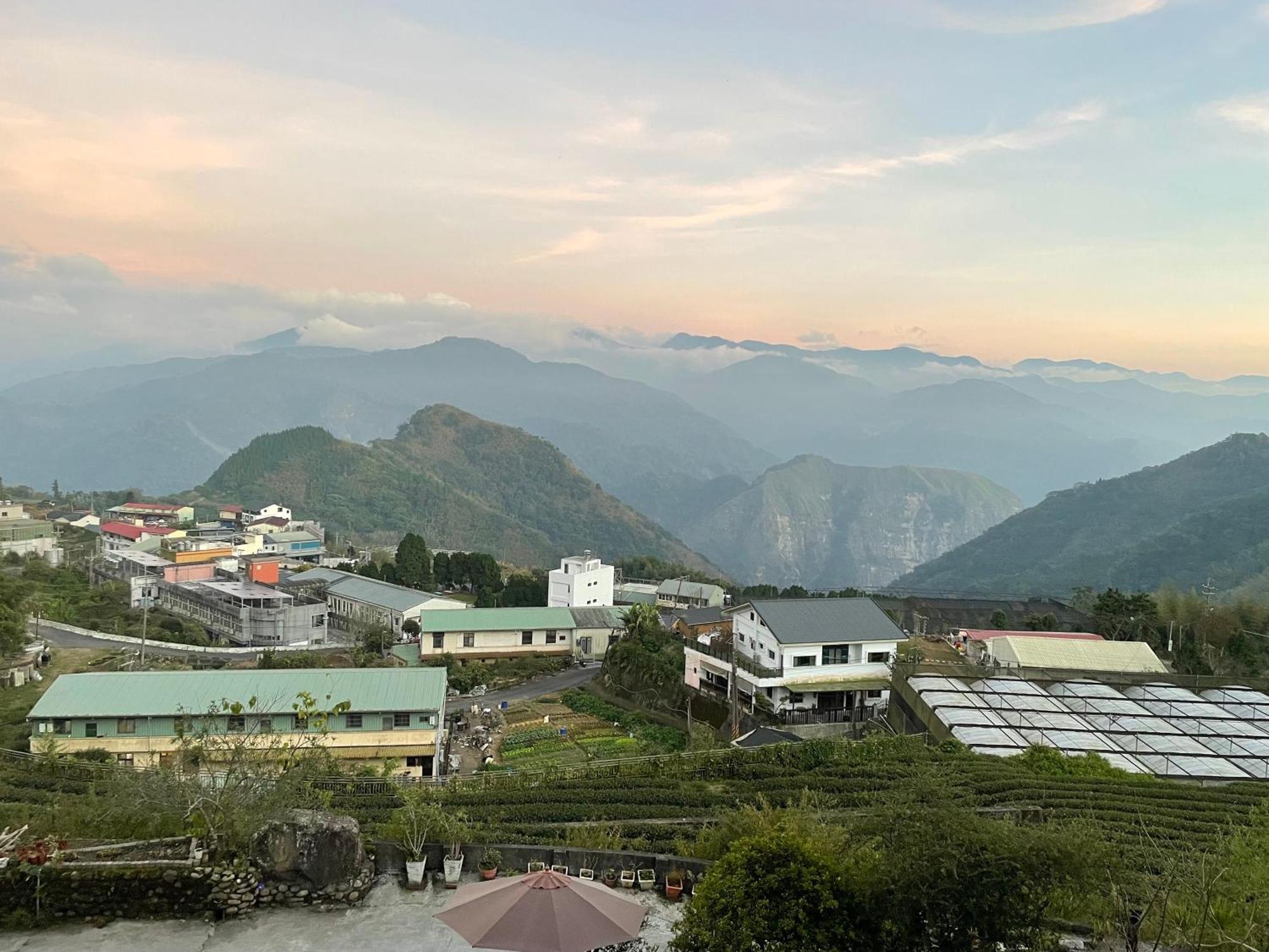Chuxu Homestay Fanlu Ngoại thất bức ảnh